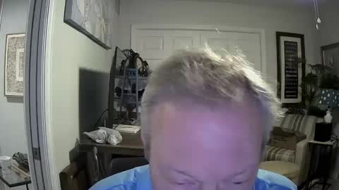 Snapshot of dirkpitt223 chatting on January 5, 2025, 1:13 am DirtkPitt Fun guy working online show from January 5, 2025, 1:13 am