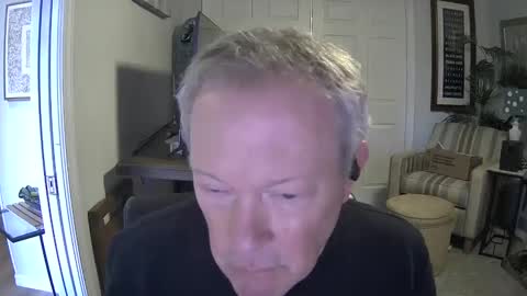 Snapshot of dirkpitt223 chatting on January 22, 2025, 3:51 pm DirtkPitt Fun guy working online show from January 22, 2025, 3:51 pm