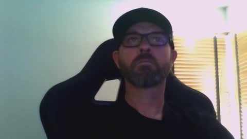 dirtrider15 online show from February 16, 2025, 9:05 pm