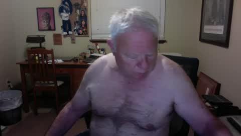 Snapshot of dirtrider195080438 chatting on June 29, 2026, 4:52 am dirtrider195080438 online show from June 29, 2026, 4:52 am