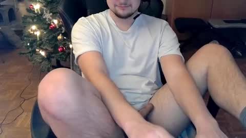 Snapshot of dirty_fun_boy chatting on January 6, 2025, 2:14 pm dirty_fun_boy online show from January 6, 2025, 2:14 pm