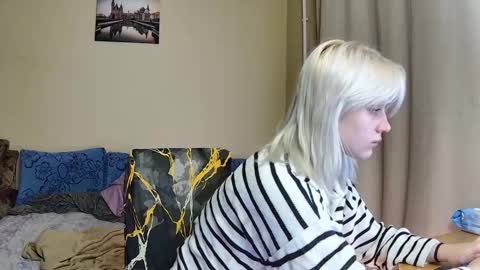 Dirty Kiss69 online show from December 3, 2025, 12:18 am