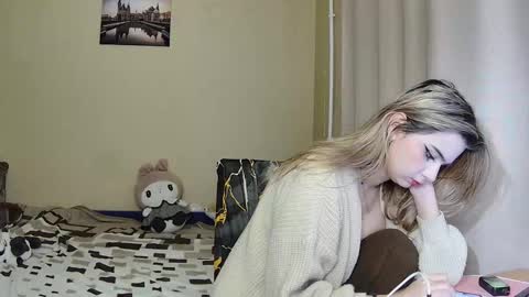 Dirty Kiss69 online show from February 13, 2026, 8:05 pm