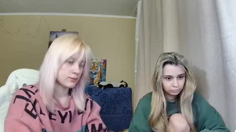Dirty Kiss69 online show from April 27, 2026, 11:47 pm
