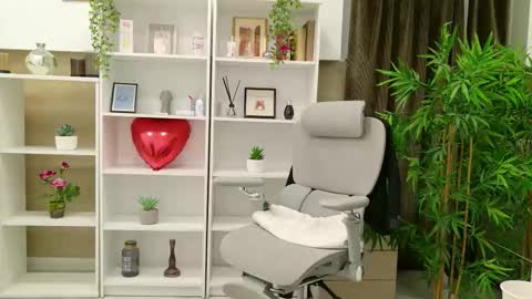 dirty_mature online show from October 2, 2025, 6:09 am