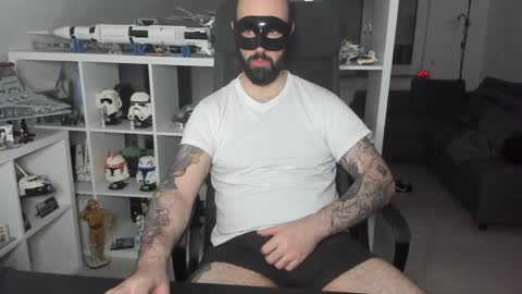 Robert online show from December 20, 2024, 7:39 pm