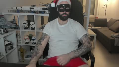 Robert online show from December 25, 2024, 11:42 pm