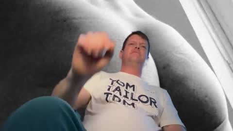Snapshot of dirtybastard81 chatting on February 21, 2026, 5:19 am Jan online show from February 21, 2026, 5:19 am