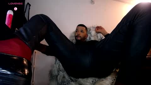 I just want to be happy online show from December 14, 2025, 5:02 am