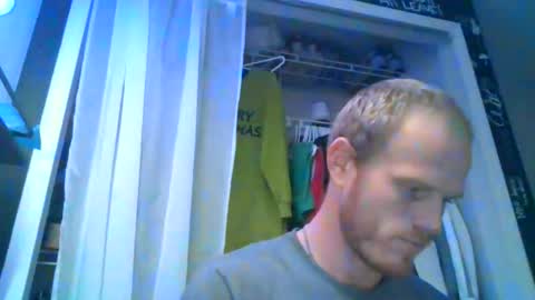 Justin Robinson online show from November 22, 2025, 4:22 am