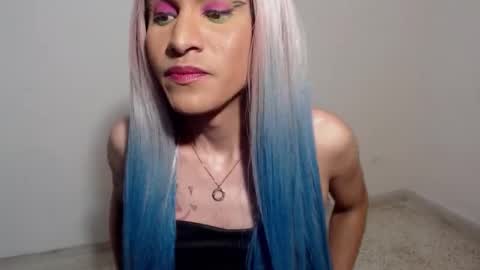 Snapshot of dirtydanezka chatting on December 4, 2025, 10:13 am dirtydanezka online show from December 4, 2025, 10:13 am