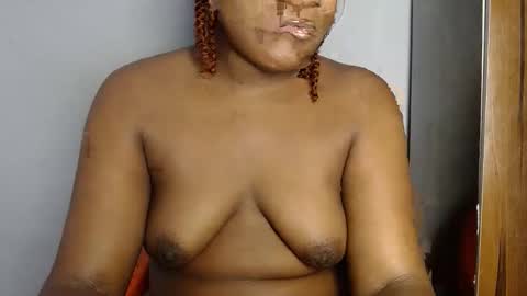 Snapshot of dirtydesirebabe chatting on February 26, 2026, 5:06 am dirtydesirebabe online show from February 26, 2026, 5:06 am