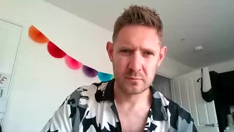 Snapshot of dirtylondon729 chatting on July 10, 2026, 8:07 am Exhibitionist Ben online show from July 10, 2026, 8:07 am