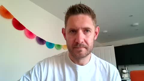 Snapshot of dirtylondon729 chatting on July 16, 2026, 9:37 am Exhibitionist Ben online show from July 16, 2026, 9:37 am