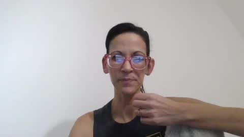 Snapshot of dirtynerdy30 chatting on December 22, 2024, 4:39 am Dirtynerdy online show from December 22, 2024, 4:39 am