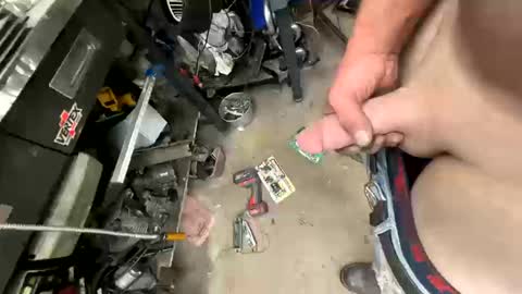 Snapshot of dirtywhite14 chatting on October 12, 2025, 4:44 am dirtywhite14 online show from October 12, 2025, 4:44 am