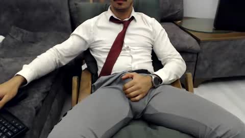 dirtyybooyy77 online show from May 24, 2026, 11:10 pm