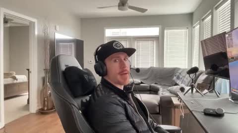 JustinDulgeXXX online show from March 7, 2025, 7:27 pm