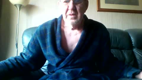 Snapshot of discovery63 chatting on December 24, 2024, 11:38 am discovery63 online show from December 24, 2024, 11:38 am