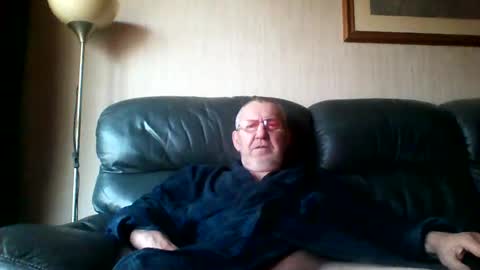 Snapshot of discovery63 chatting on December 26, 2024, 2:59 pm discovery63 online show from December 26, 2024, 2:59 pm