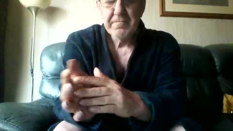 Snapshot of discovery63 chatting on December 30, 2024, 11:15 am discovery63 online show from December 30, 2024, 11:15 am