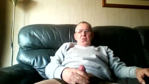 Snapshot of discovery63 chatting on January 4, 2025, 1:31 pm discovery63 online show from January 4, 2025, 1:31 pm