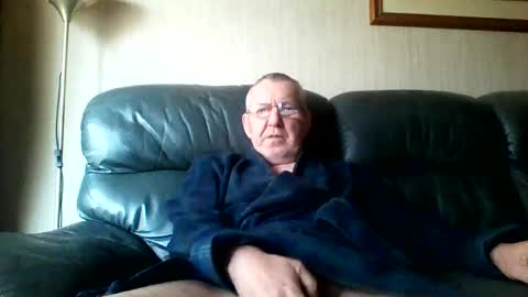 Snapshot of discovery63 chatting on January 8, 2025, 2:46 pm discovery63 online show from January 8, 2025, 2:46 pm