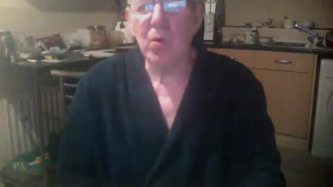 Snapshot of discovery63 chatting on January 12, 2025, 8:14 pm discovery63 online show from January 12, 2025, 8:14 pm