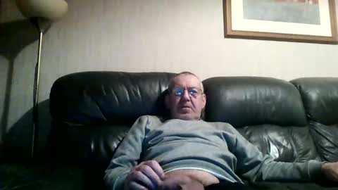 Snapshot of discovery63 chatting on February 8, 2025, 8:53 pm discovery63 online show from February 8, 2025, 8:53 pm