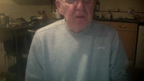 Snapshot of discovery63 chatting on February 11, 2025, 8:20 pm discovery63 online show from February 11, 2025, 8:20 pm