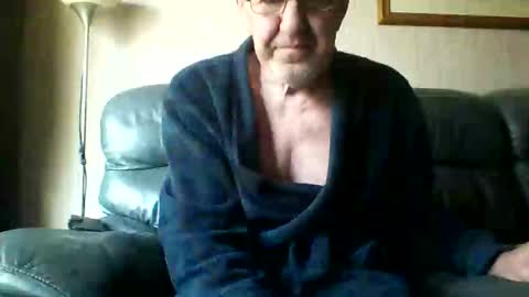 Snapshot of discovery63 chatting on February 18, 2025, 11:44 am discovery63 online show from February 18, 2025, 11:44 am