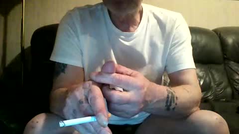 Snapshot of discovery63 chatting on February 24, 2025, 7:09 pm discovery63 online show from February 24, 2025, 7:09 pm