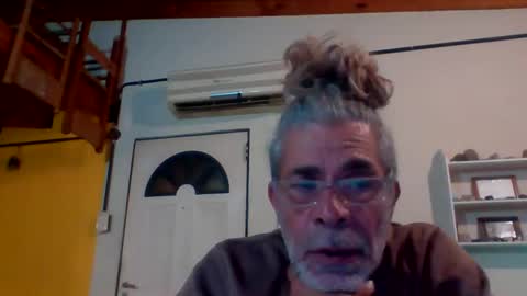 Snapshot of discretopasivo chatting on May 11, 2026, 11:35 pm discretopasivo online show from May 11, 2026, 11:35 pm