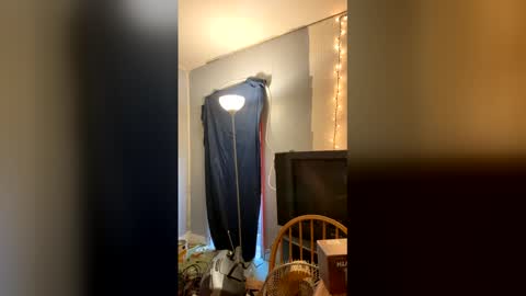 dispencer74 online show from January 9, 2026, 6:42 pm