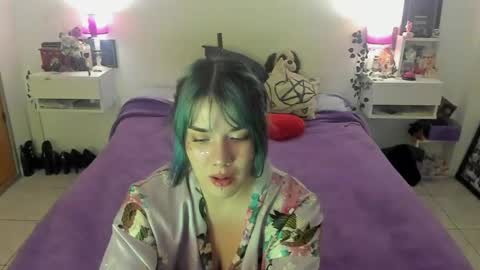 Lena online show from May 18, 2026, 2:40 am