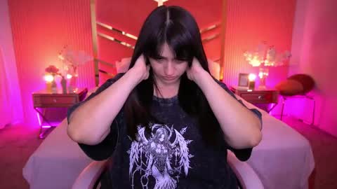 Katerina online show from April 28, 2026, 1:38 pm