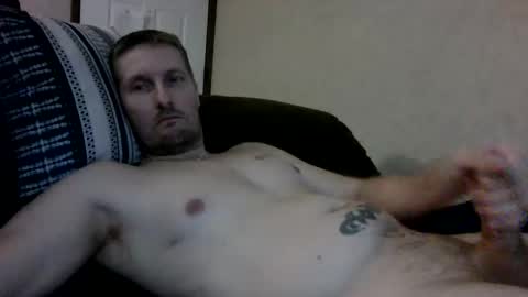 Snapshot of diverting chatting on April 19, 2026, 9:39 pm Maxx online show from April 19, 2026, 9:39 pm
