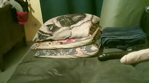 Snapshot of divimi chatting on November 15, 2025, 10:48 pm divimi online show from November 15, 2025, 10:48 pm