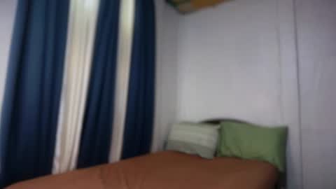 Snapshot of divina_graciaxx chatting on June 17, 2026, 4:26 am DIVINA online show from June 17, 2026, 4:26 am