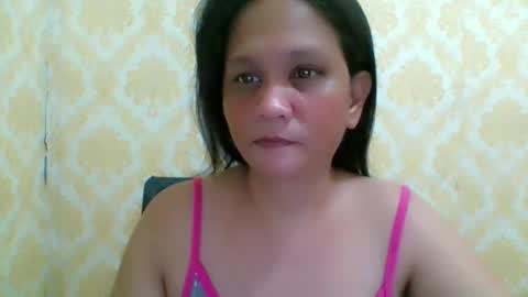 Snapshot of divinegrace10 chatting on April 10, 2026, 7:07 pm Divine Grace Close To Your Hear online show from April 10, 2026, 7:07 pm