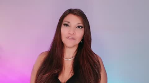 Snapshot of divinelynn chatting on July 31, 2026, 8:30 pm DivineLynn online show from July 31, 2026, 8:30 pm