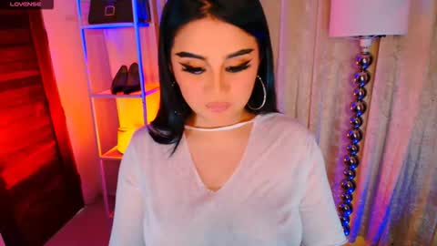 Snapshot of divorced_ms_valeria chatting on February 21, 2026, 8:26 am Vally online show from February 21, 2026, 8:26 am