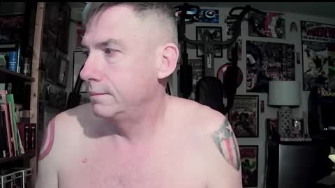 Snapshot of dix_handley_50 chatting on November 3, 2025, 12:17 pm dix_handley_50 online show from November 3, 2025, 12:17 pm