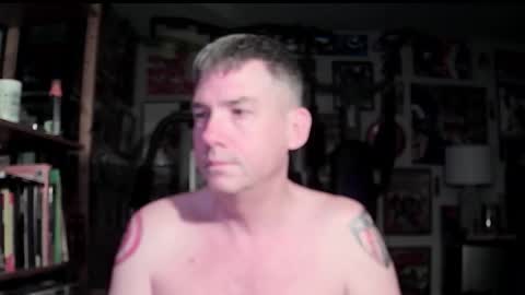 dix_handley_50 online show from March 9, 2026, 11:14 am