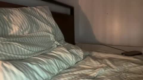 Snapshot of django00 chatting on March 11, 2026, 10:10 am django00 online show from March 11, 2026, 10:10 am