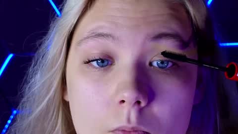 Snapshot of djennapalme chatting on December 5, 2024, 2:09 am Jenia online show from December 5, 2024, 2:09 am