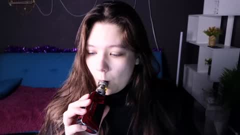 Snapshot of djennapalme chatting on January 11, 2025, 12:55 am Jenia online show from January 11, 2025, 12:55 am