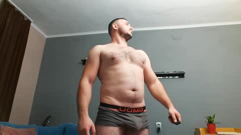 STR8 BOYv online show from December 5, 2024, 5:50 pm