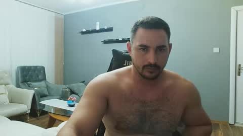 STR8 BOYv online show from September 28, 2025, 8:36 pm