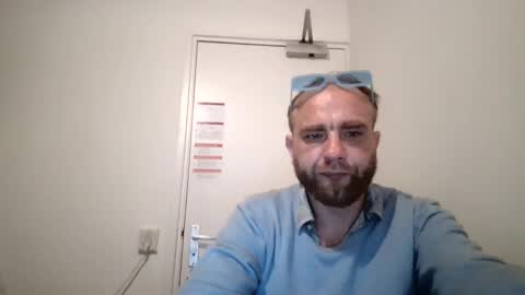 djschoor online show from October 20, 2025, 7:31 am